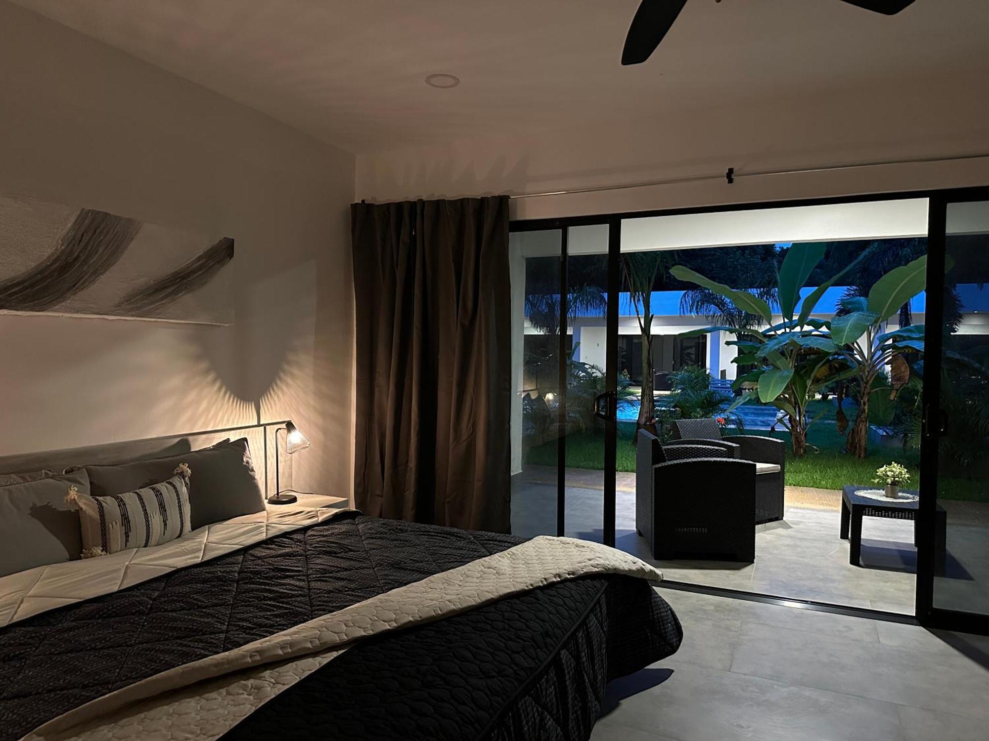 קוקו Hotel Good Life מראה חיצוני תמונה